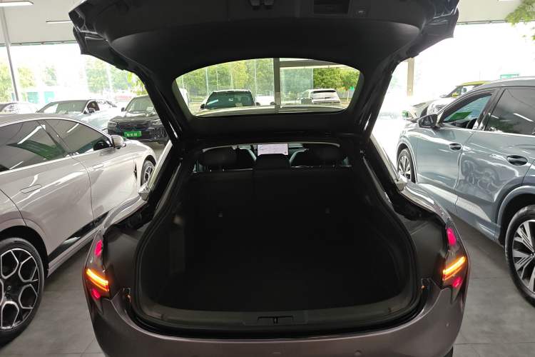 Used XPeng MONA M03 2025 620 Ultra-Long Range Plus Trunk