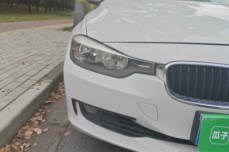 Used BMW 3 Series 2013 320i Active Edition Right Front Headlight