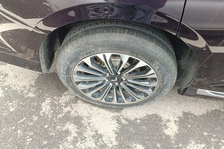 Used Wuling Victory 2023 2.0L DHT Luxury Edition