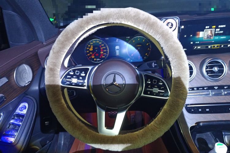 Used Mercedes-Benz GLC 2022 Refreshed GLC 300 L 4MATIC Dynamic Edition Steering Wheel