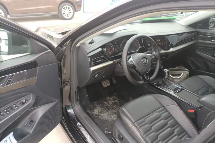 Used Volkswagen Passat 2019 330TSI Elite Edition China VI