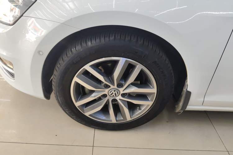 Used Volkswagen Golf 2017 230TSI Automatic Luxury Million-Vehicle Commemorative Edition
