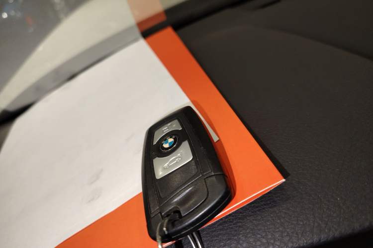 Used BMW 2 Series 2014 220i Leading Model