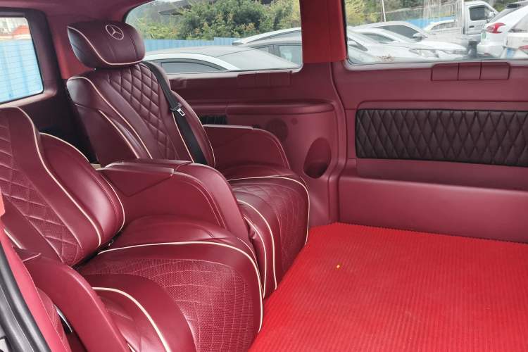 Used Mercedes-Benz Vito 2013 3.0L Elite Edition Left Rear Seat