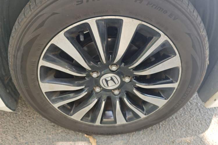 Used Honda Crider 2013 1.8L automatic comfort version
