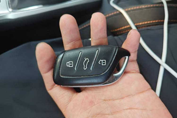 Used Roewe RX3 2021 PRO 1.6L Manual Flagship Model