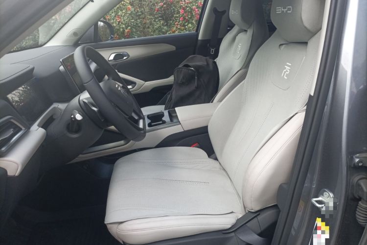 Used BYD Yuan UP 2025 Intelligent Driving Version 401 km Leading Edition