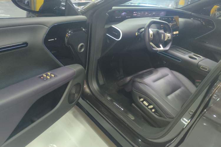 Used Avatr 07 2024 Max All-Electric Four-Wheel Drive
