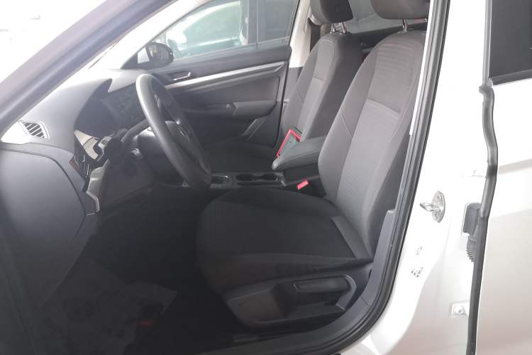 Used Volkswagen Bora 2021 1.5L Automatic Fashionable Smart Connectivity Version Left Front Seat