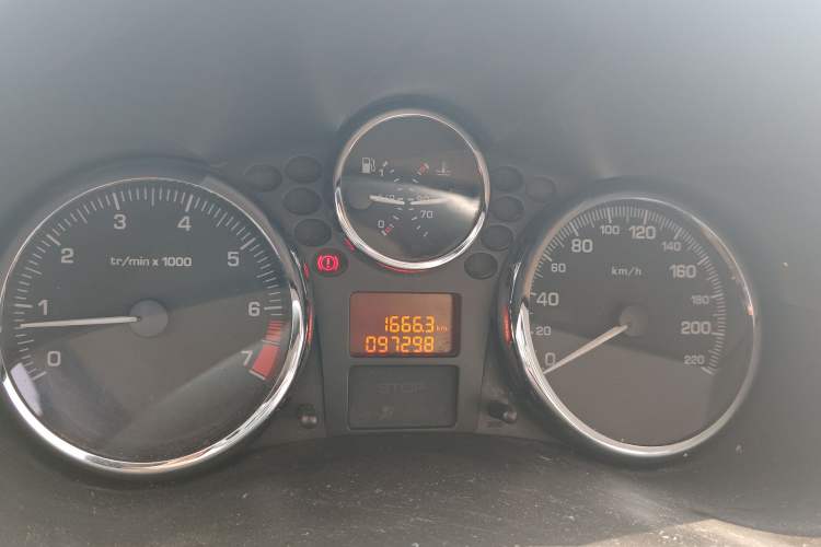 Used Peugeot 207 2011 Sedan 1.4L Manual Yule Edition Odometer Close Up