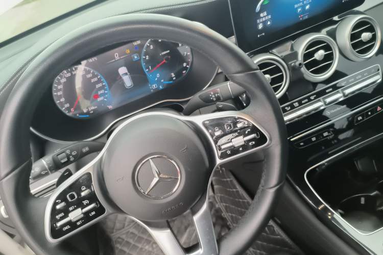 Used Mercedes-Benz GLC 2022 Facelifted GLC 260 L 4MATIC Dynamic Edition
