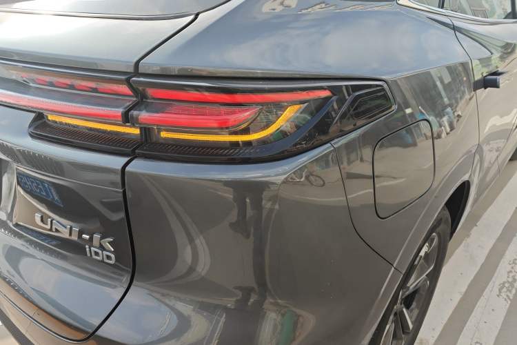 Used Changan UNI-K iDD 2023 Zhidian iDD 1.5T 135km Smart & Fun Model