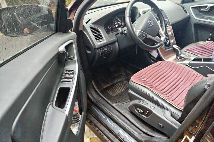 Used Volvo XC60 2015 T5 Smart Upgrade Model