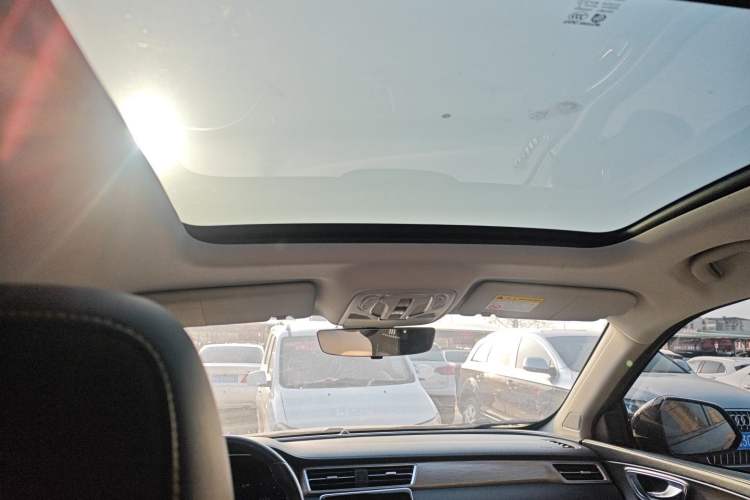 Used Roewe RX5 2020 PLUS 300TGI Automatic Ali National Trend Flagship Edition