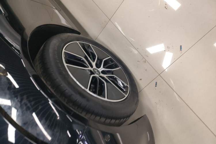 Used XPeng P7 2023 P7i 702 Pro Left Front Wheel Hub