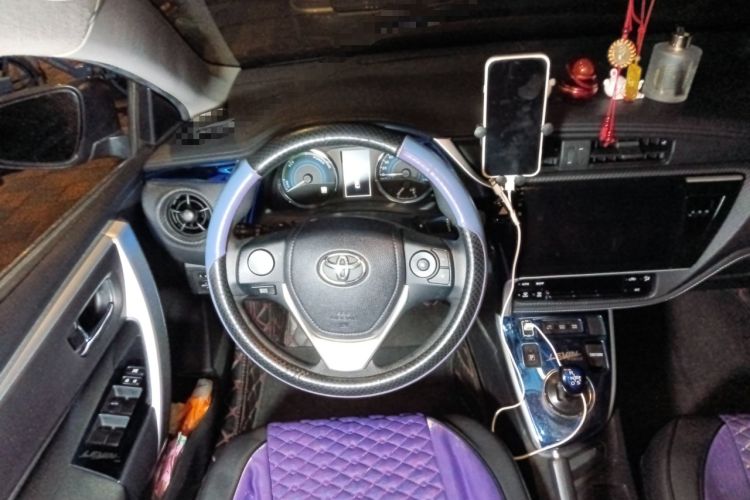 Used Toyota Levin 2017 Revised Dual-Engine 1.8H GS E-CVT Elite Sunroof Version China V Standard Steering Wheel