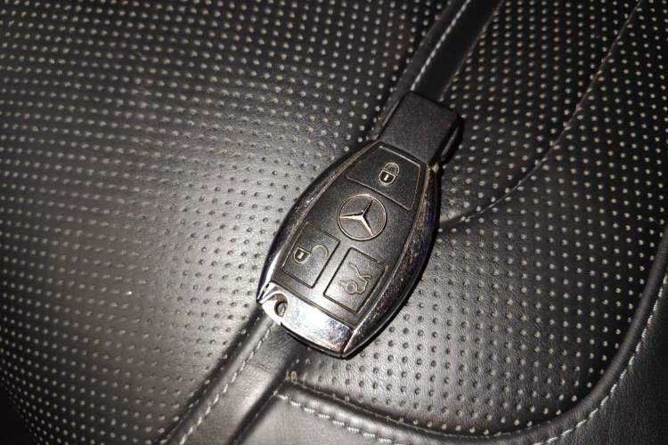 Used Mercedes-Benz S-Class AMG 2016 AMG S 63 L 4MATIC Vehicle Key