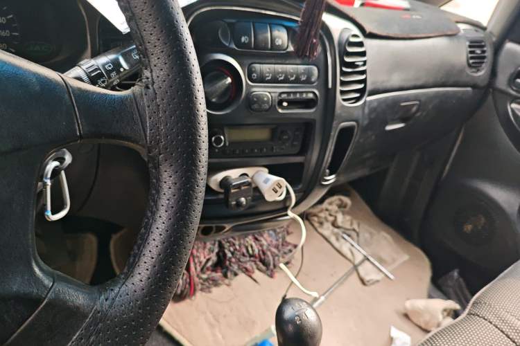 Used JAC Group Refine 2011 2.0L Shuttle Gasoline Comfort Edition HFC4GA3 Audio And AC Panel