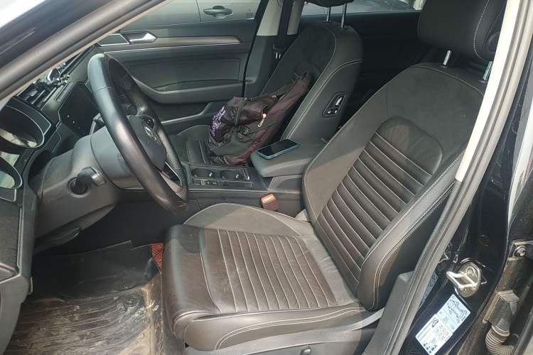 Used Volkswagen Magotan 2020 330TSI DSG Leading Model
