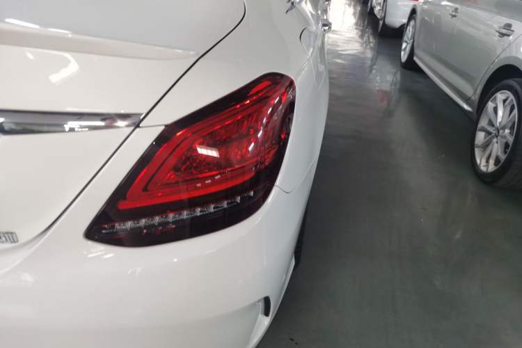 Used Mercedes-Benz C-Class 2021 C 260 L Sport Edition Right Rear Taillight