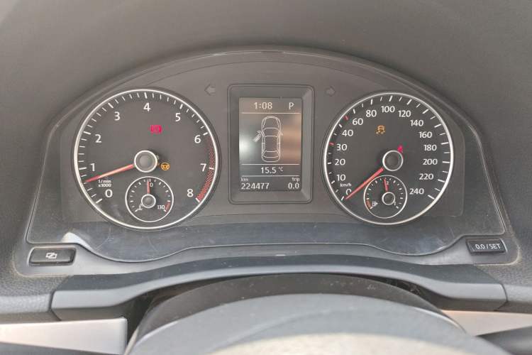 Used Volkswagen Sagitar 2011 1.4 TSI Automatic Luxury Edition
