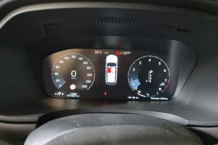 Used Volvo V90 2017 Cross Country T5 AWD Prestige Edition Instrument Cluster