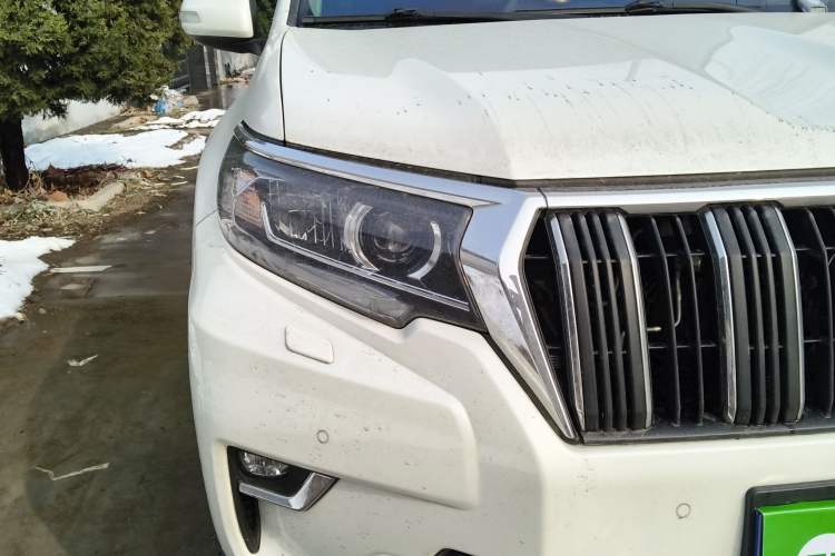 Used Toyota Prado 2018 3.5L Automatic TX-L with Rear-Mounted Spare Tire
