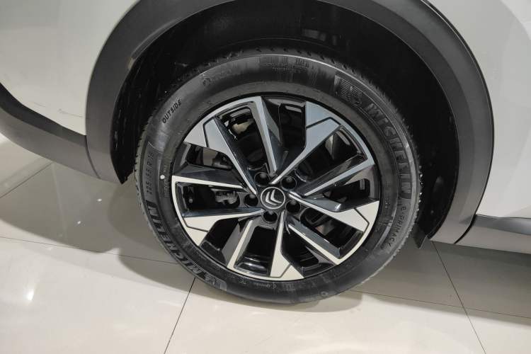 Used Citroen C5 X 2023 1.6T Enjoy the Extraordinary
