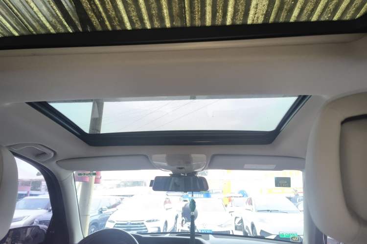 Used Mercedes-Benz GLK-Class 2014 GLK 260 4MATIC Dynamic Model
