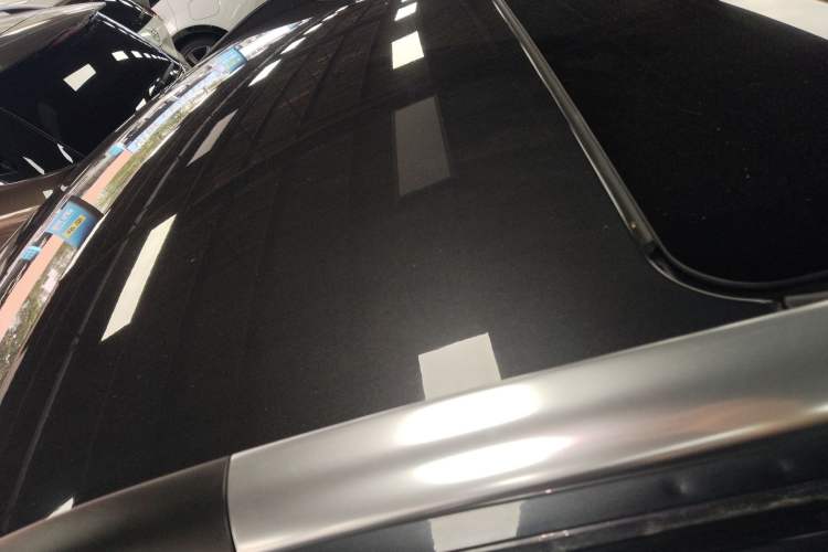 Used Mercedes-Benz V-Class 2020 V 260 L Long-wheelbase Luxury Edition Roof