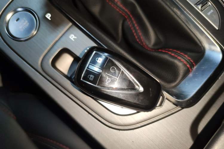 Used CHANGAN OSHAN X7 2021 1.5T Automatic Luxury Model Vehicle Key