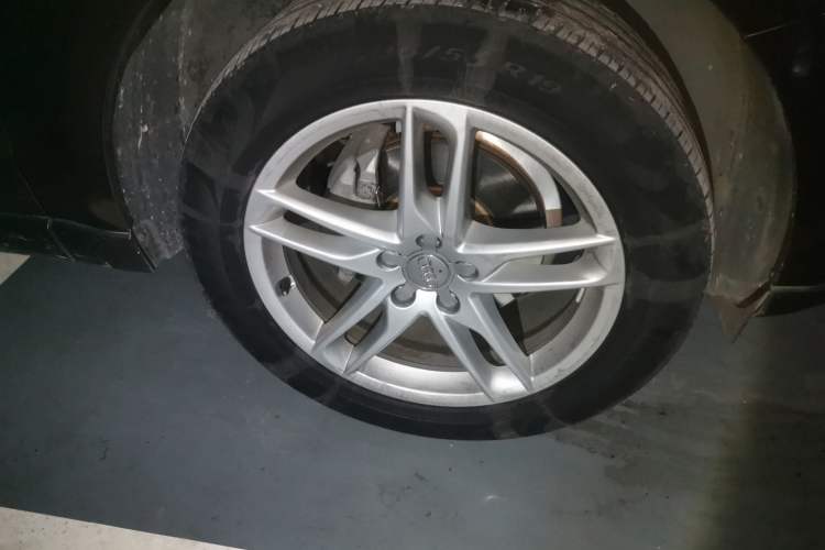 Used Audi Q5 2016 40 TFSI Comfort Model
