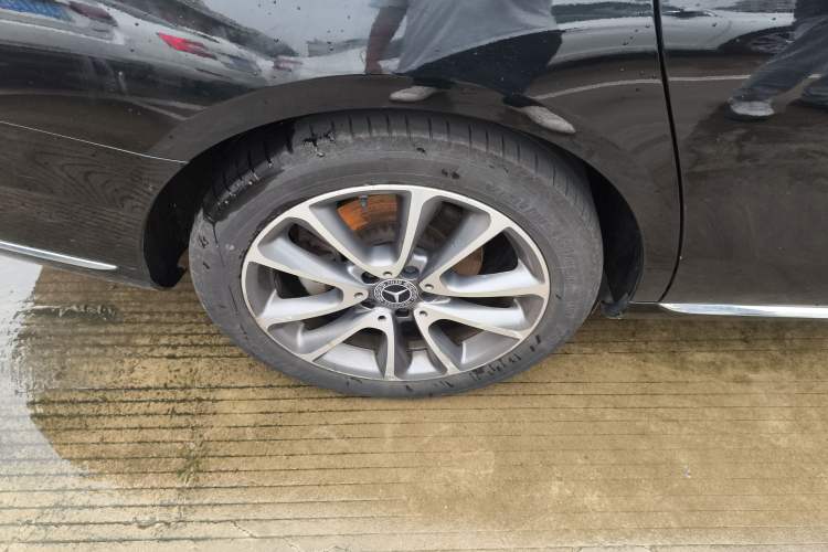 Used Mercedes-Benz E-Class 2020 Facelift E 260 L
