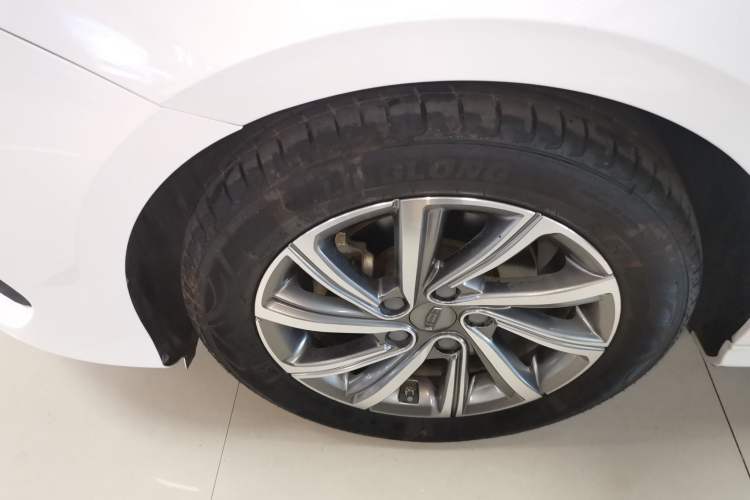 Used Geely Auto Binray 2019 200T Manual Binchi Edition
