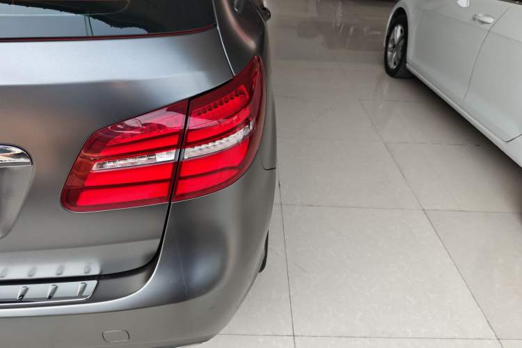 Used Mercedes-Benz B-Class 2019 B 200 Fashion Model Right Rear Taillight