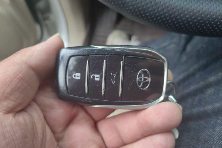 Used Toyota Prado 2010 4.0L Automatic TX-L
