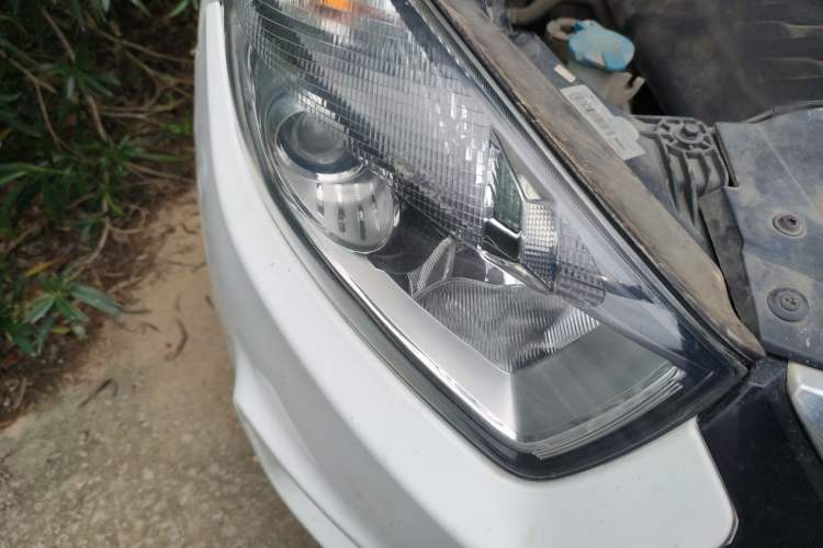 Used JAC Refine S5 2015 1.5T Manual Luxury Sport Edition