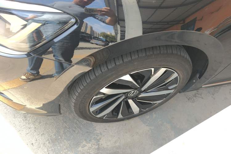 Used Volkswagen Passat 2023 Revised 330TSI Elite Edition
