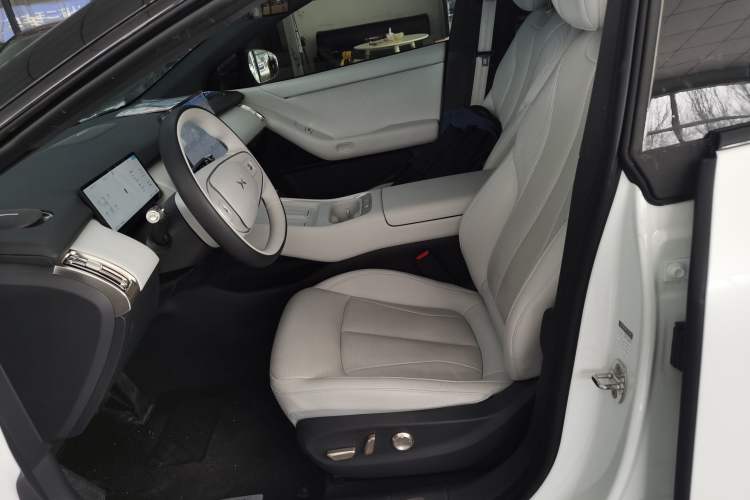 Used XPeng P7+ 2024 Long-Range Max Left Front Seat