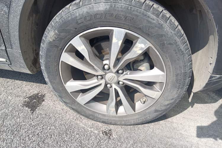 Used Geely Auto Emgrand X7 Sport 2016 1.8TD Automatic ZhiZun Version