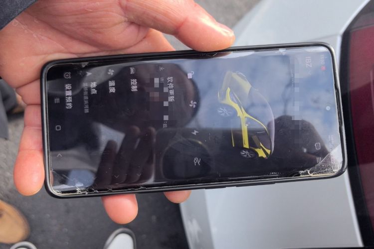 Used Tesla Model Y 2023 Long-Range All-Wheel-Drive Version