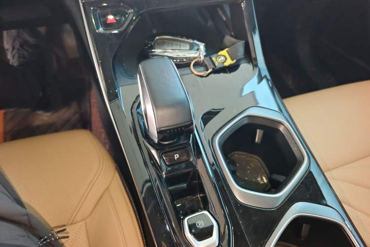 Used Geely Auto FX11 2023 1.5TD DCT Prestige Edition