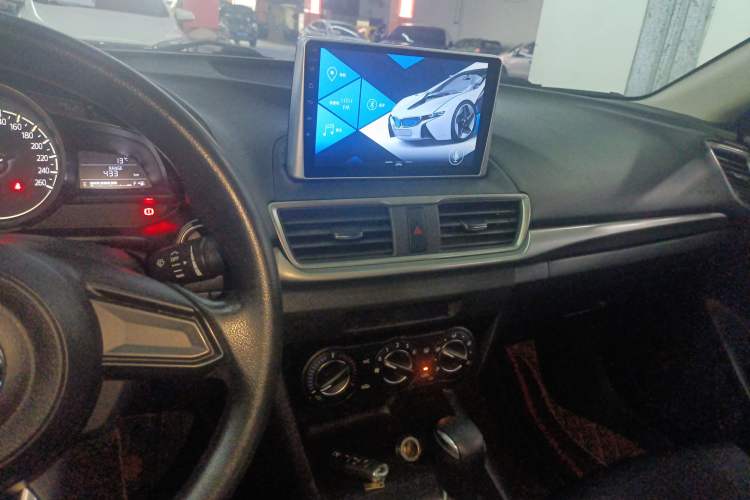 Used Mazda Mazda 3 Axela 2017 Sedan 1.5L Automatic Comfort Model Emission Standard China V
