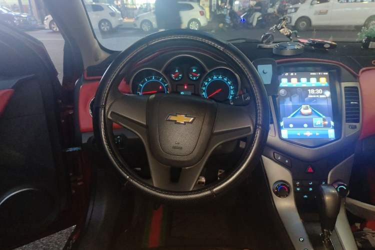 Used Chevrolet Cruze 2013 1.8L SE AT