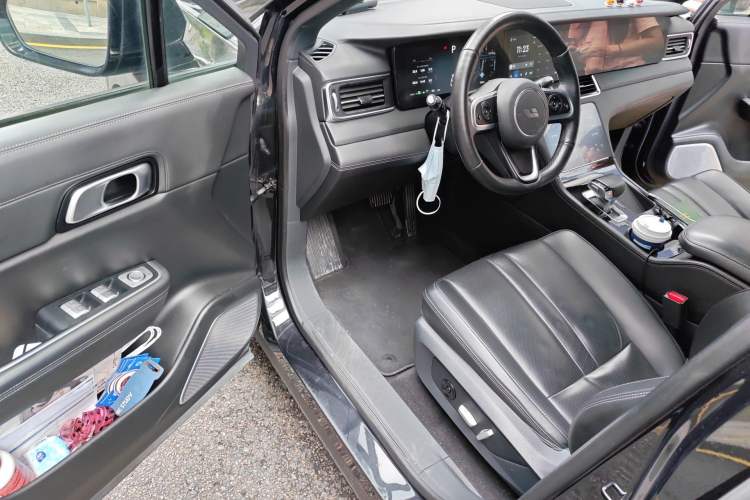 Used Li Auto ONE 2020 Extended-Range 6-Seater Version Driver Seat