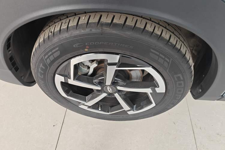 Used Chery Explore 06 2023 Yoye Edition 1.6T Two-Wheel Drive Explore Wild