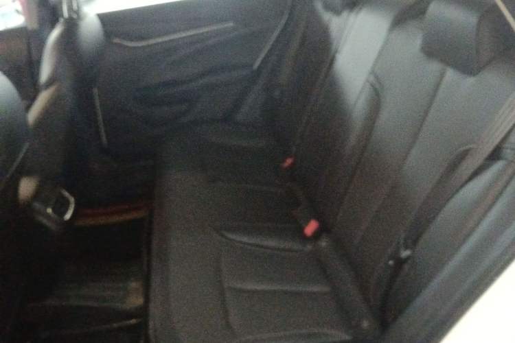 Used Buick GT 2021 Revised Version Flagship 1.5L Automatic Elite Edition Left Rear Seat