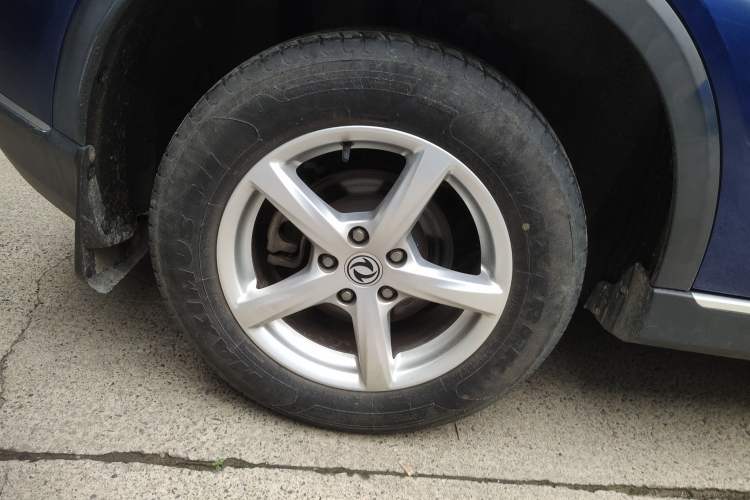 Used Dongfeng Fengon 500 2021 1.5L CVT Enjoyment Model Exterior 3