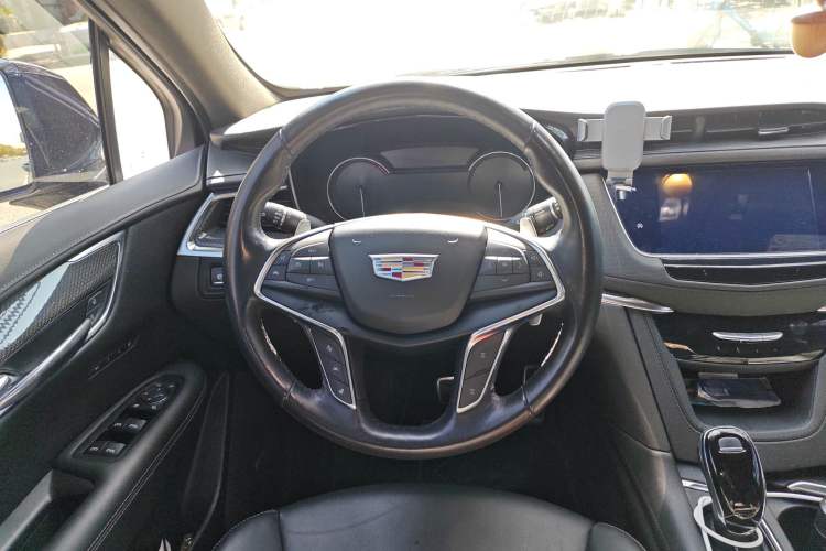 Used Cadillac XT5 2022 2.0T Four-Wheel Drive Luxury Version (Hummingbird Edition)
