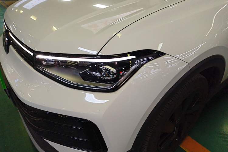 Used Volkswagen Tharu 2025 NewRui 300TSI Prestige Edition